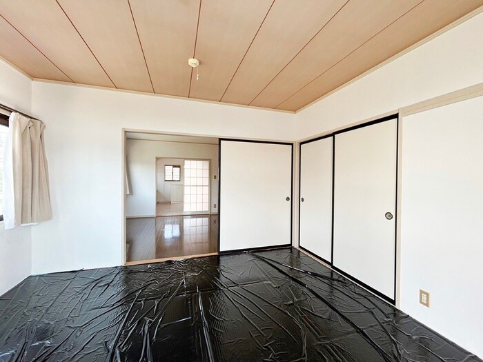 物件内観写真8　(居室)