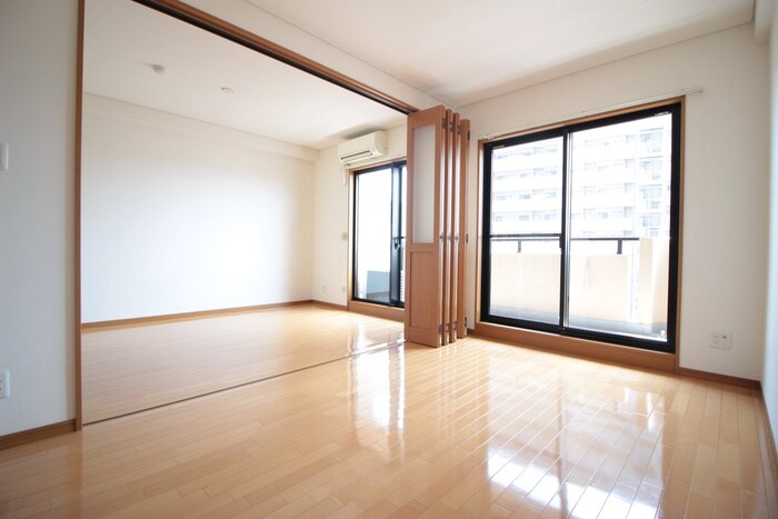 物件内観写真8　(居室)