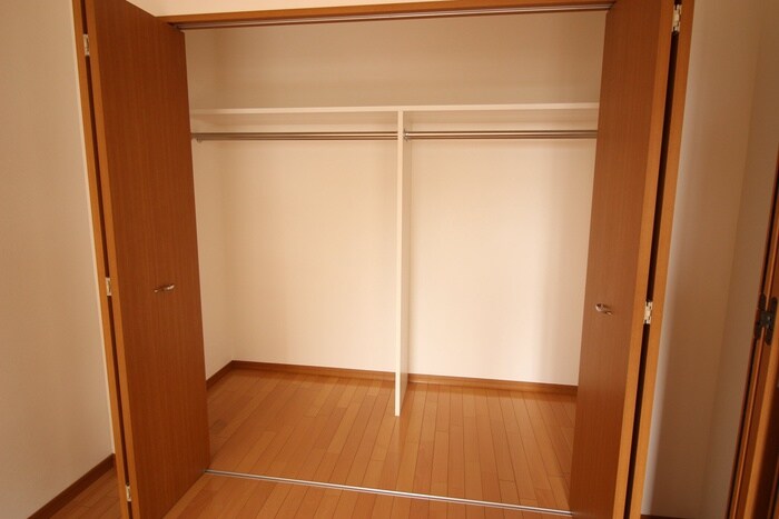 物件内観写真16　(収納)