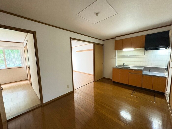 物件内観写真18　(廊下)