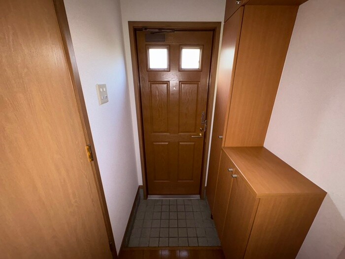 物件内観写真20　(玄関)