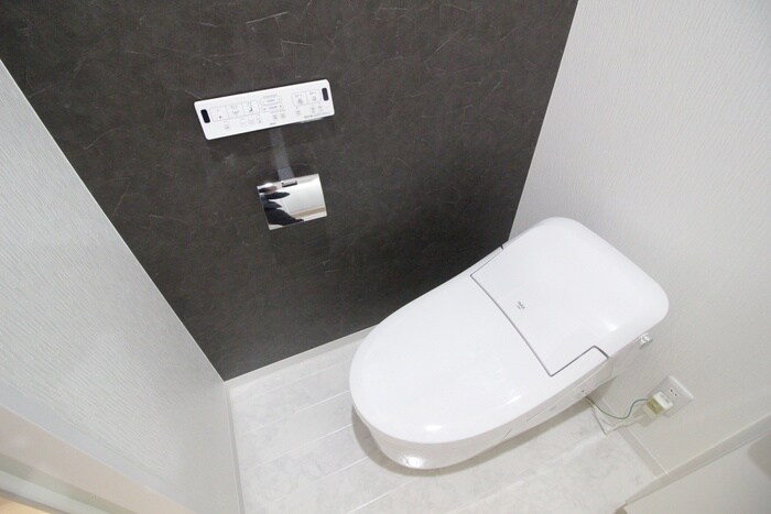 物件内観写真13　(トイレ)