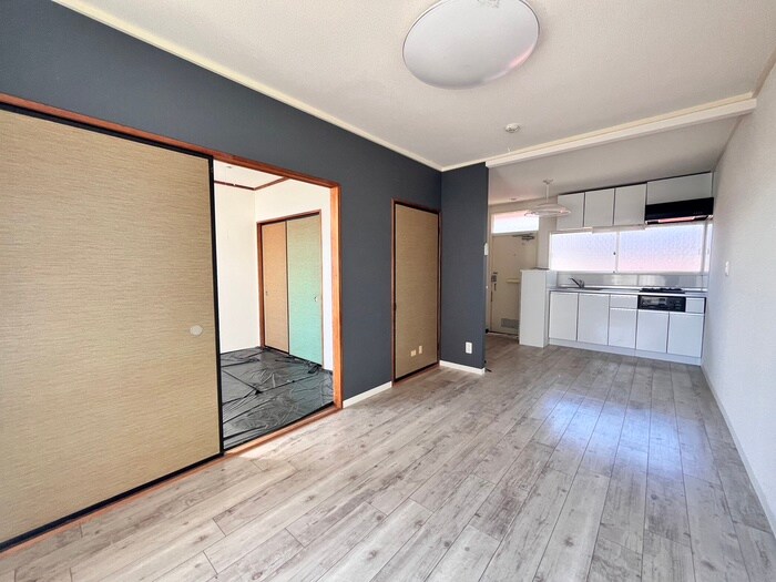 物件内観写真8　(居室)