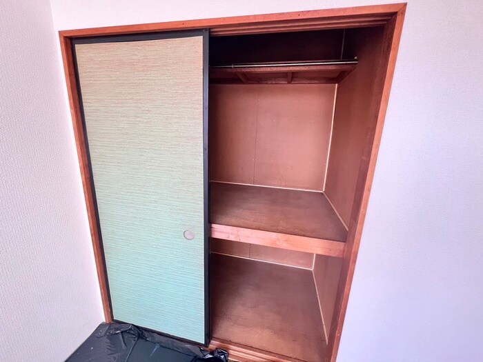 物件内観写真10　(収納)