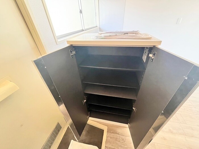 物件内観写真17　(靴箱)