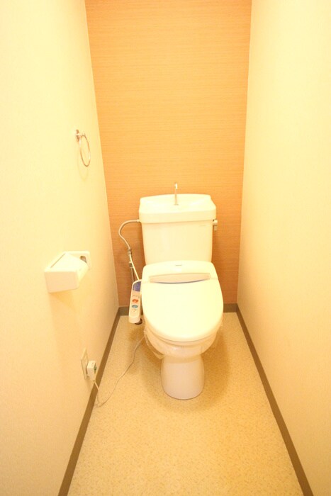 物件内観写真15　(トイレ)