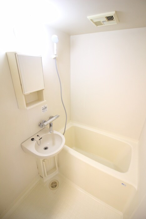 物件内観写真13　(バス／シャワールーム等)