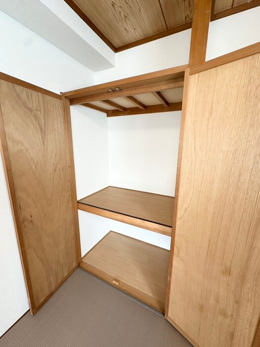 物件内観写真10　(収納)