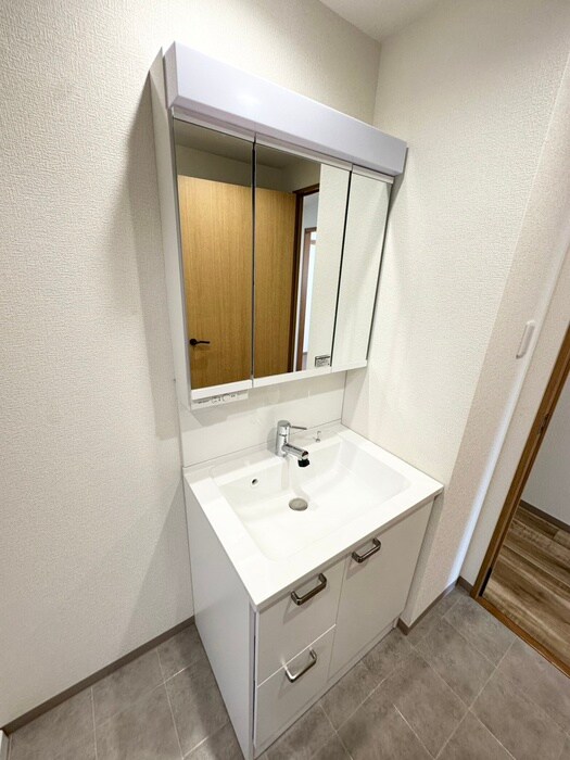 物件内観写真14　(洗面)