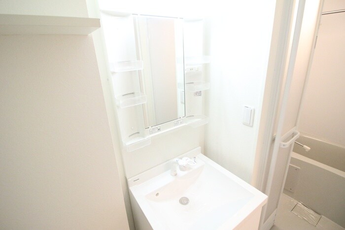 物件内観写真12　(洗面)