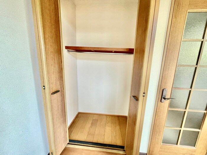 物件内観写真12　(収納)