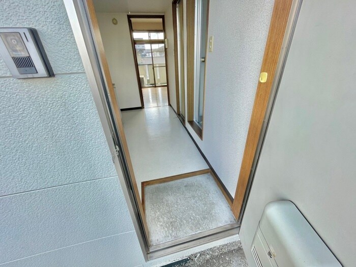 物件内観写真20　(玄関)