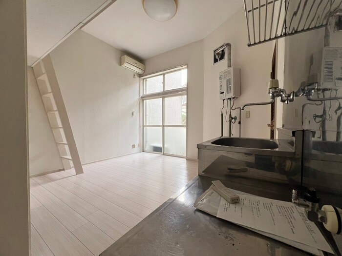 物件内観写真17　(居室)