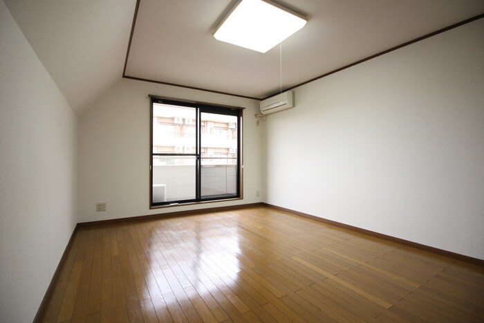 物件内観写真7　(居室)