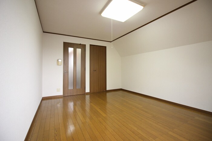物件内観写真10　(居室)