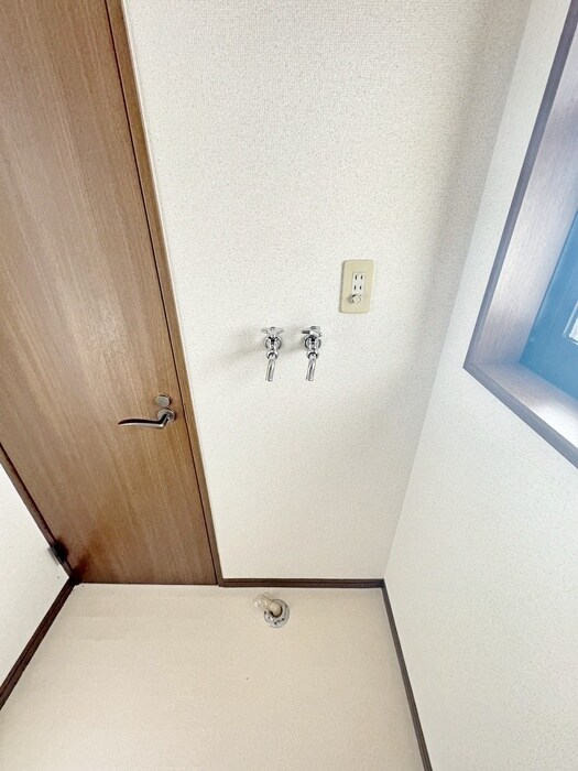 物件内観写真11　(洗面)