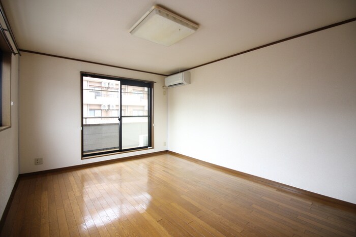 物件内観写真16　(居室)