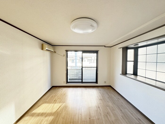 物件内観写真17　(居室)