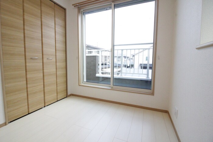 物件内観写真9　(居室)