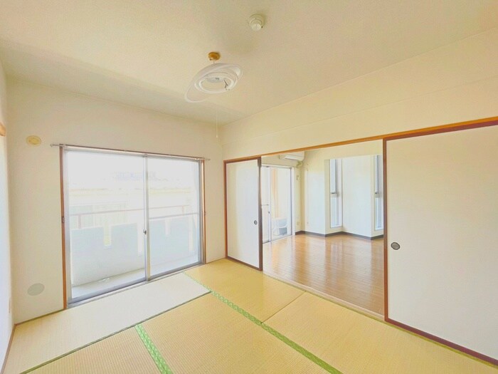 物件内観写真9　(居室)