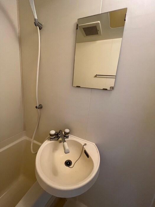 物件内観写真15　(洗面)