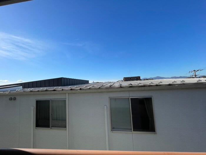 物件内観写真16　(室内からの展望)