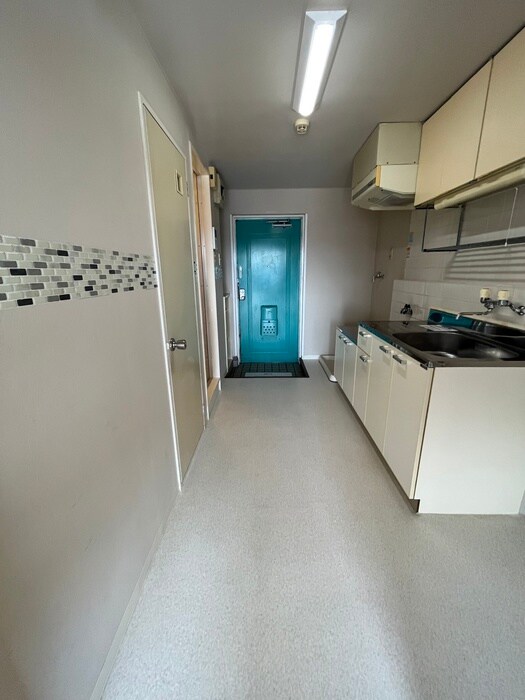 物件内観写真20　(廊下)