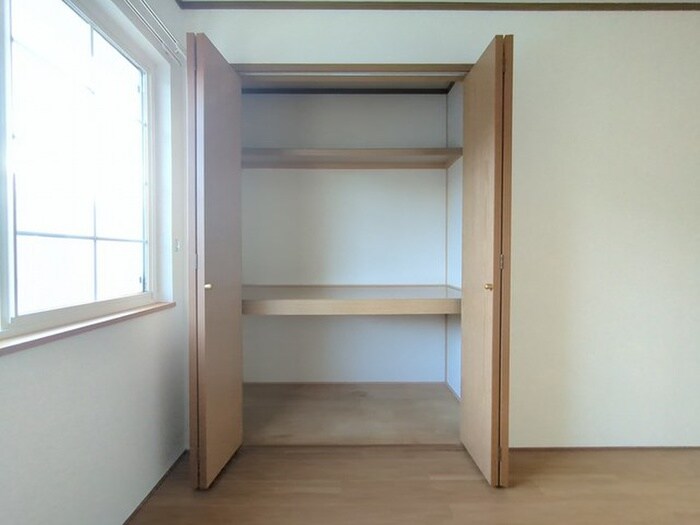 物件内観写真9　(収納)