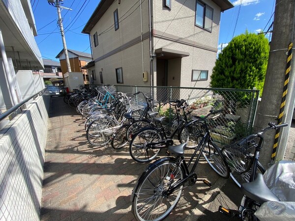 駐輪場