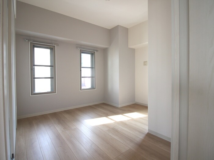 物件内観写真10　(居室)