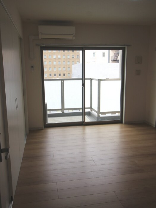 物件内観写真11　(居室)