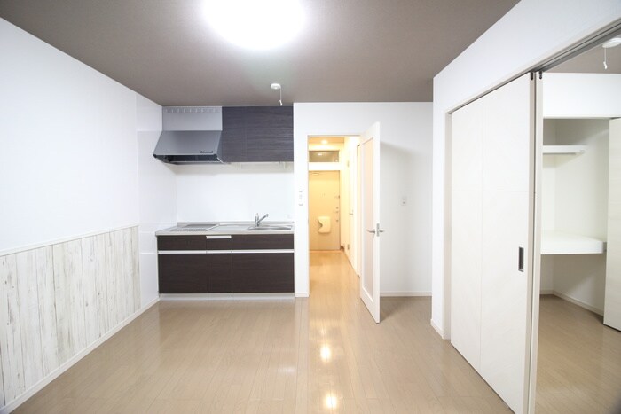 物件内観写真5　(居室)