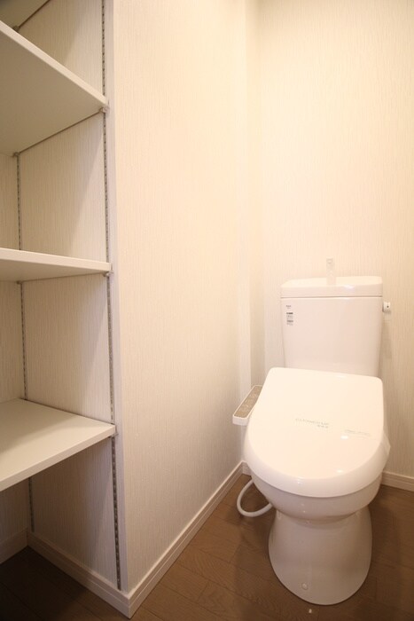 物件内観写真10　(トイレ)