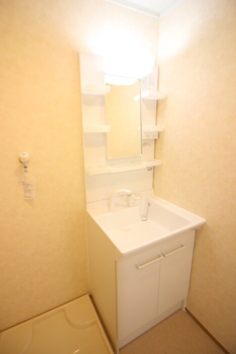 物件内観写真8　(洗面)