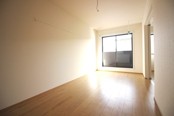 物件内観写真15　(居室)