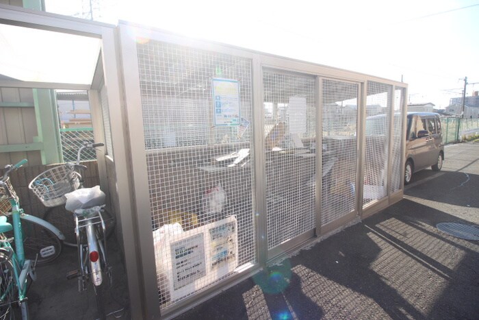 物件外観写真4　(建物設備)