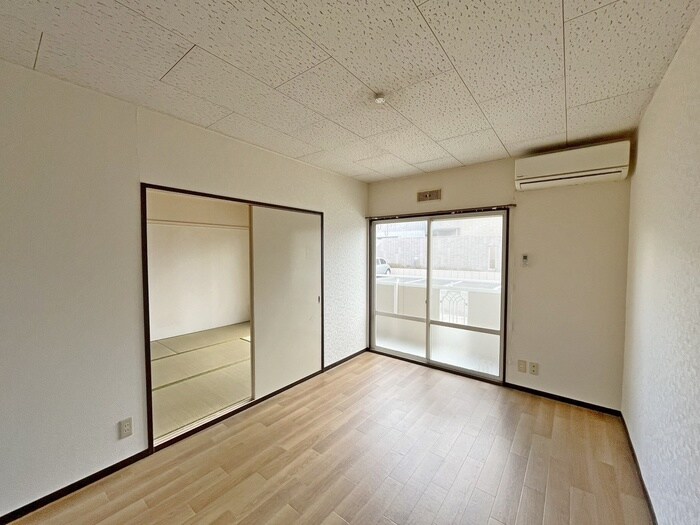 物件内観写真18　(居室)