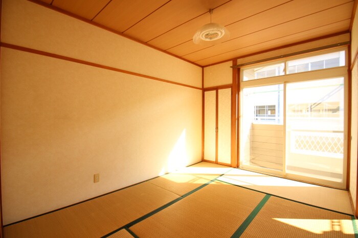 物件内観写真13　(居室)