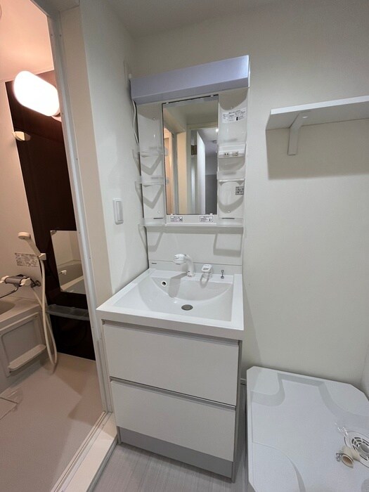 物件内観写真13　(洗面)