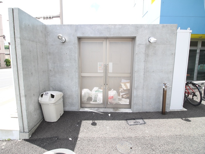 物件外観写真5　(建物設備)