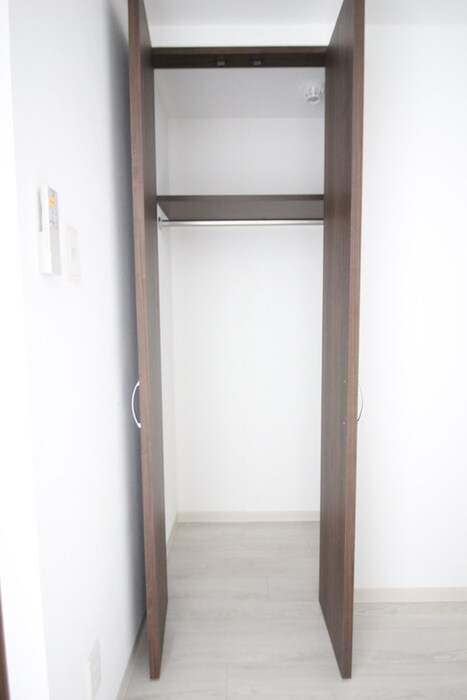 物件内観写真11　(収納)