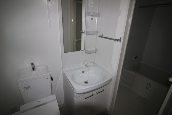 物件内観写真13　(洗面)