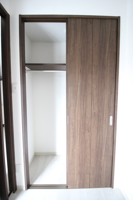 物件内観写真16　(収納)