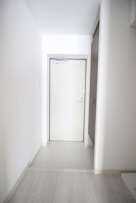 物件内観写真19　(廊下)