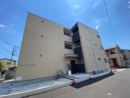 REGALEST連坊東外観写真