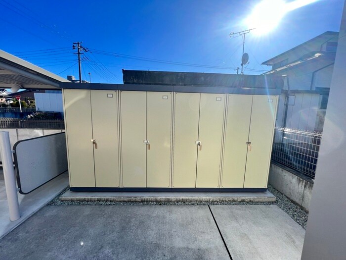 物件外観写真3　(建物設備)