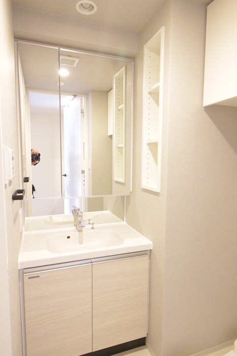 物件内観写真15　(洗面)