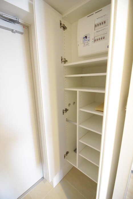 物件内観写真18　(靴箱)