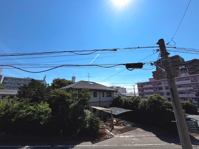 物件内観写真22　(室内からの展望)