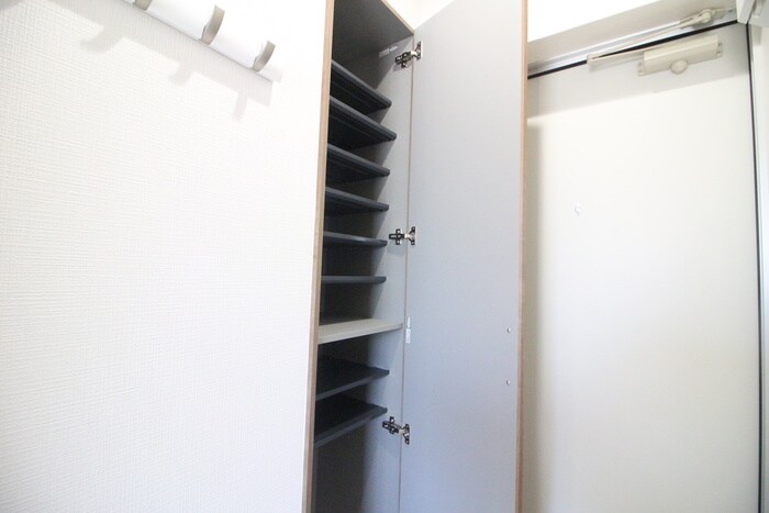 物件内観写真16　(靴箱)